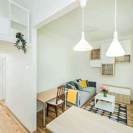 Lovely 1-Bedroom Apartment In Kaunas Old Town 외부 사진