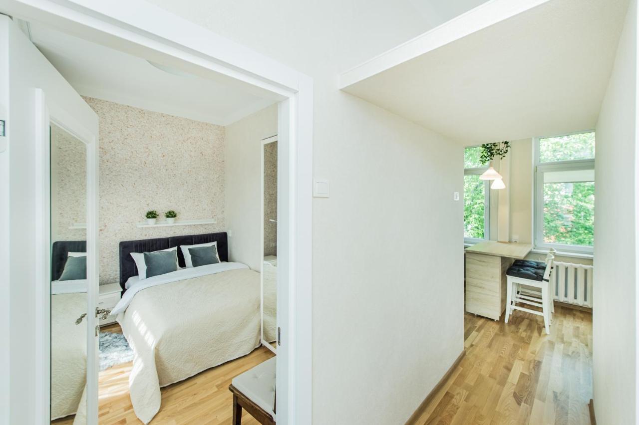 Lovely 1-Bedroom Apartment In Kaunas Old Town 외부 사진